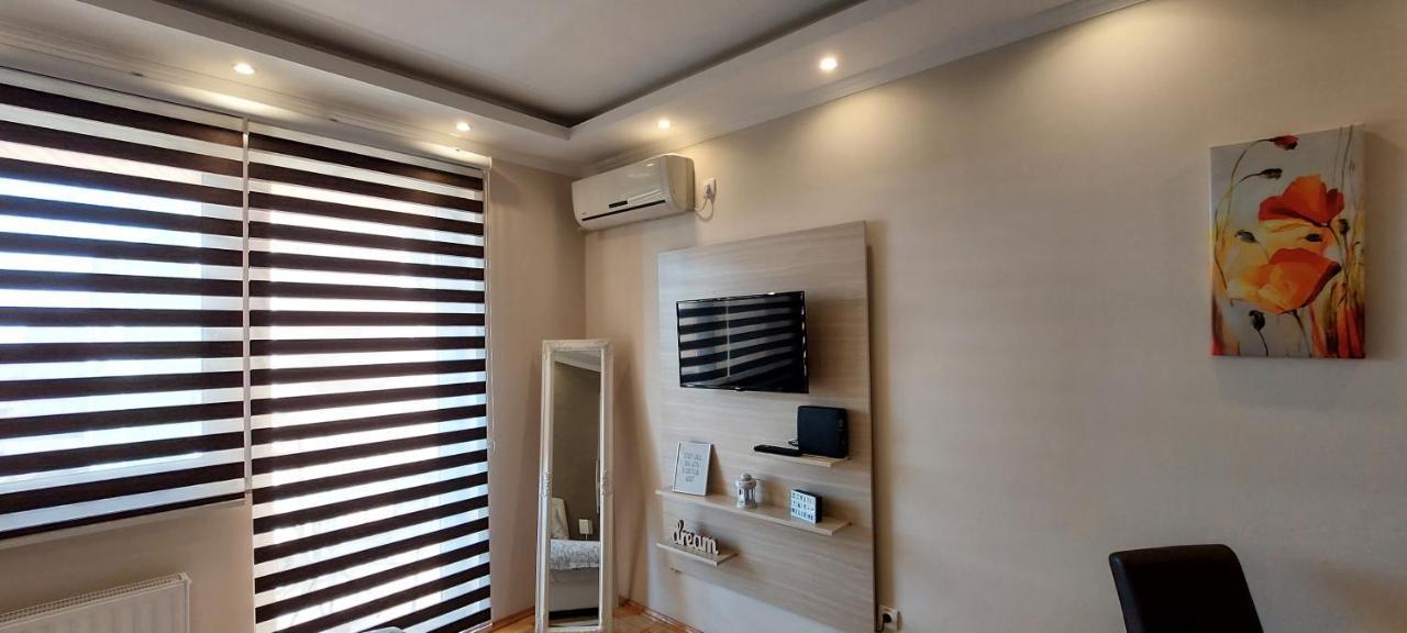Apartman Studio Niki Суботиця Екстер'єр фото