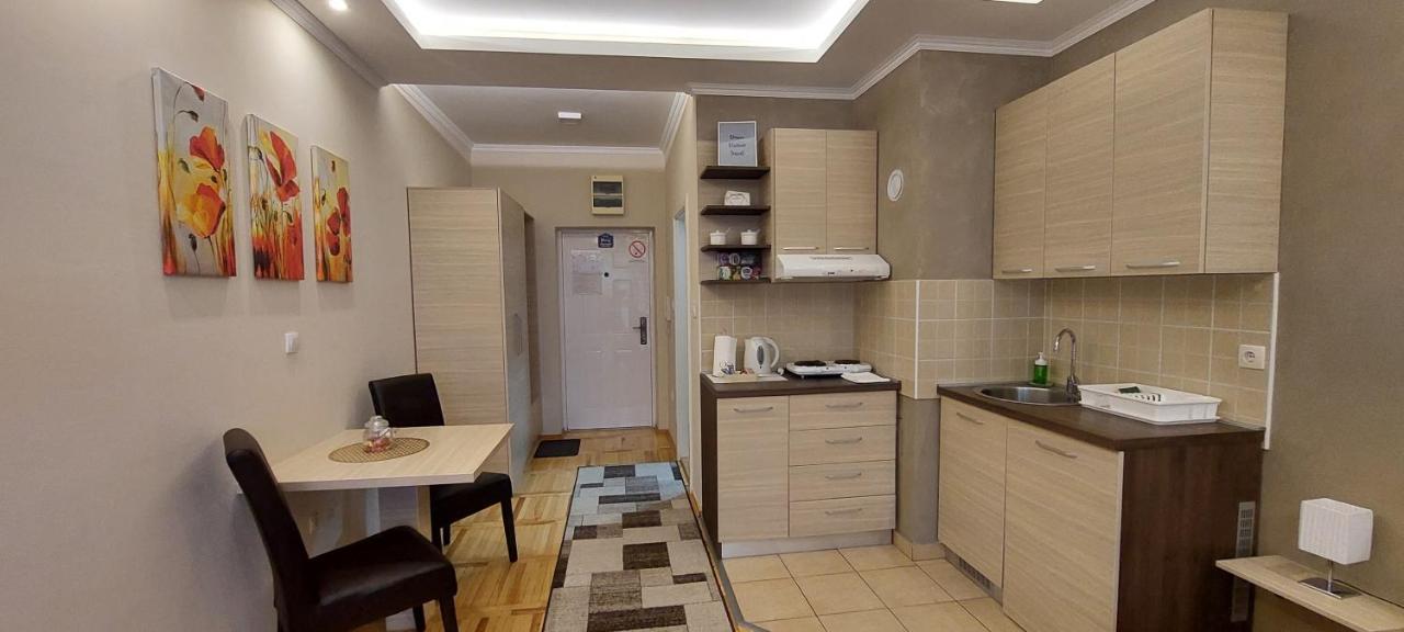 Apartman Studio Niki Суботиця Екстер'єр фото